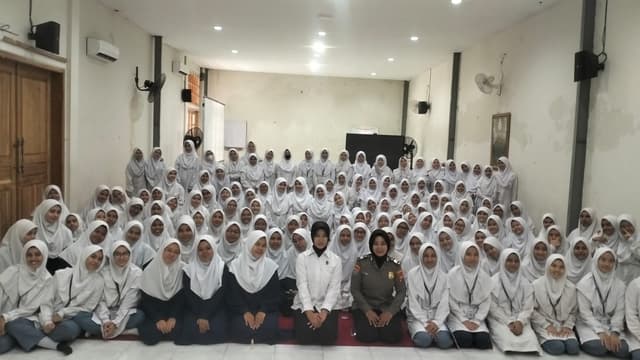 Seminar Anti-Bullying di Pondok Al-Ma’hadul Islami, Bangun Lingkungan Pendidikan yang Aman dan Berkarakter