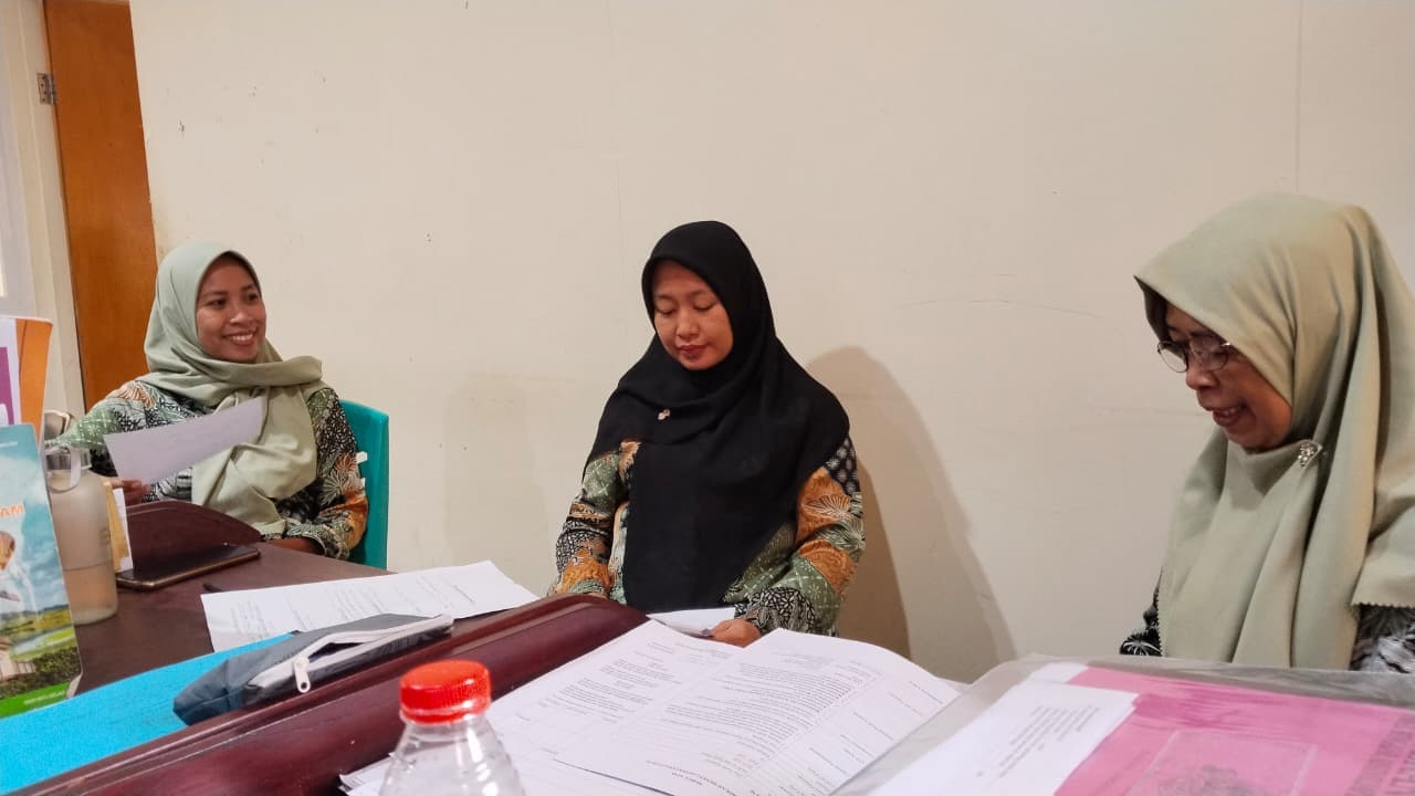 Open Class: Membangun Pembelajaran Berkualitas Melalui Kolaborasi Guru