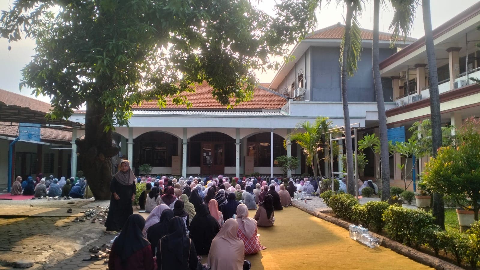 Khidmatnya Perayaan Idul Adha di Pondok Putri Al Ma’hadul Islami
